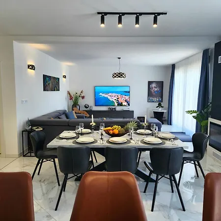 Luxury Modern 